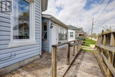 88 FLORA STREET St. Thomas Ontario photo 5