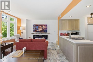 8 - 87 LILLIAN STREET Toronto (Mount Pleasant West) Ontario photo 14