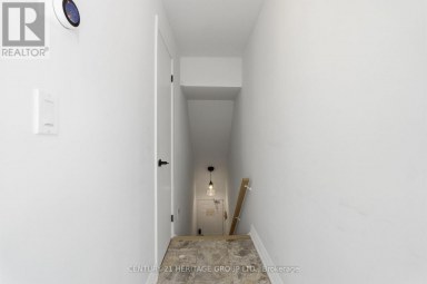 8 - 87 LILLIAN STREET Toronto (Mount Pleasant West) Ontario photo 16