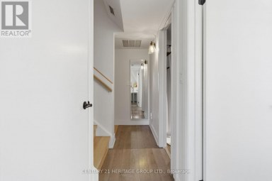 8 - 87 LILLIAN STREET Toronto (Mount Pleasant West) Ontario photo 18