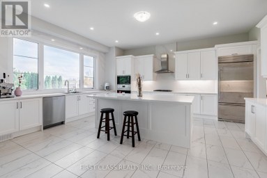 15 KENNETH CAMPBELL COURT Aurora (Aurora Highlands) Ontario photo 14