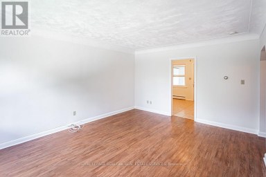 2 - 718 ROSS STREET Burlington (Brant) Ontario photo 4