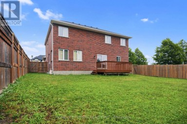 1049 MELSETTER WAY London North (North S) Ontario photo 30