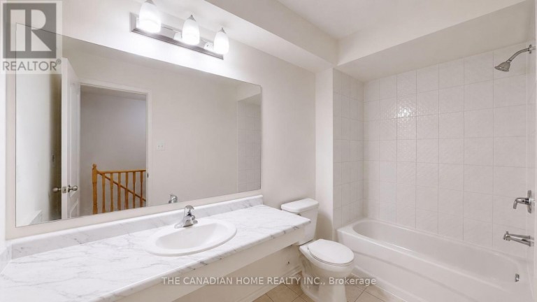 46 FILLY PATH, Oshawa (Windfields), Ontario, L1L0K9