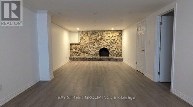 BSMT - 314 PALMER AVENUE Richmond Hill (Harding) Ontario photo 2