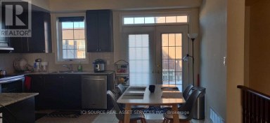 UNIT 2 - 76 CATHEDRAL HIGH STREET Markham (Cathedraltown) Ontario photo 4