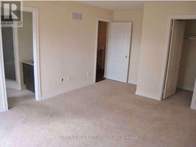 UNIT 2 - 76 CATHEDRAL HIGH STREET, Markham (Cathedraltown), Ontario, L6C0P3