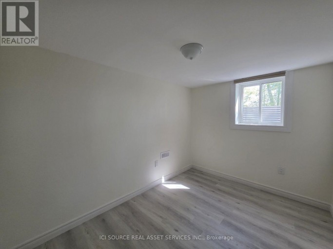 BASEMENT - 1324 ODESSA CRESCENT, Oakville (CP College Park), Ontario, L6H1R8