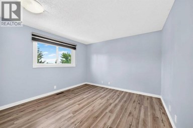 32 Macewan Park Link NW Calgary Alberta photo 11
