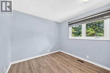 32 Macewan Park Link NW Calgary Alberta photo 13