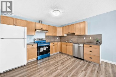 32 Macewan Park Link NW Calgary Alberta photo 5