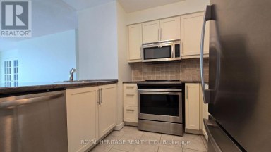 1203 - 150 DUNLOP STREET E Barrie (City Centre) Ontario photo 12