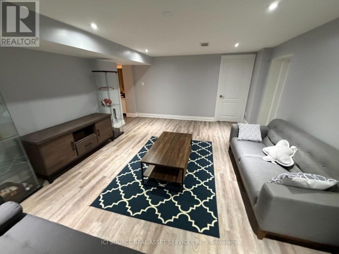 BASEMENT - 65 GLEN AGAR DRIVE, Toronto (Princess-Rosethorn), Ontario, M9B5M2