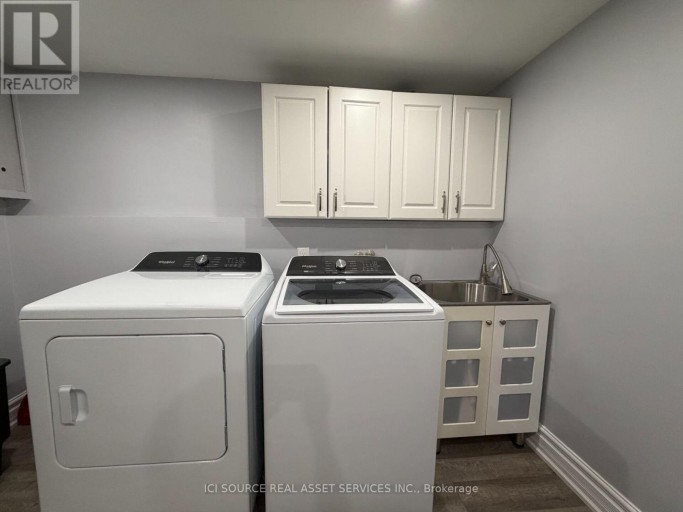 BASEMENT - 65 GLEN AGAR DRIVE, Toronto (Princess-Rosethorn), Ontario, M9B5M2