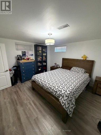 BASEMENT - 65 GLEN AGAR DRIVE, Toronto (Princess-Rosethorn), Ontario, M9B5M2