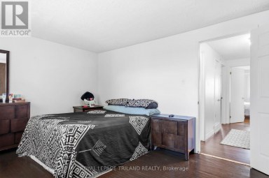 30 - 775 OSGOODE DRIVE London South (South Y) Ontario photo 16