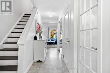 30 - 775 OSGOODE DRIVE London South (South Y) Ontario photo 7