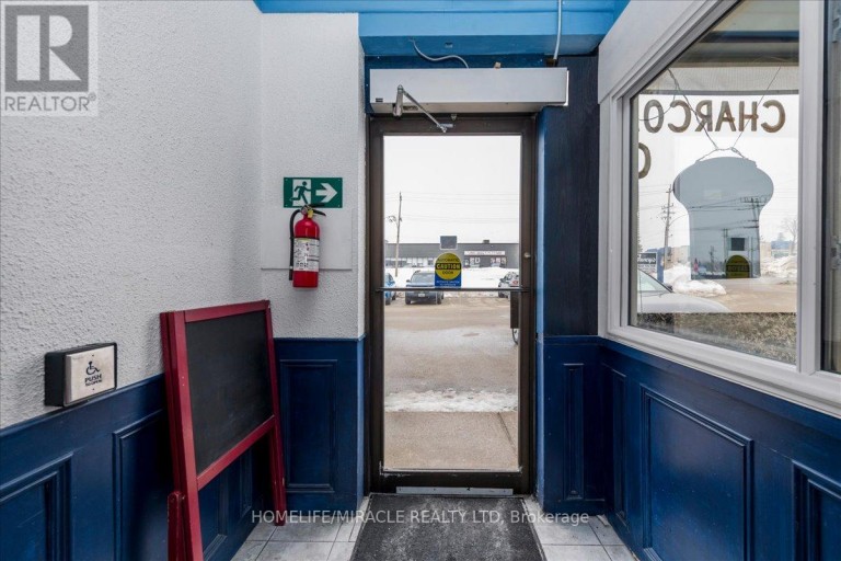 3 - 5 BELL FARM ROAD, Barrie (Wellington), Ontario, L4M5G1