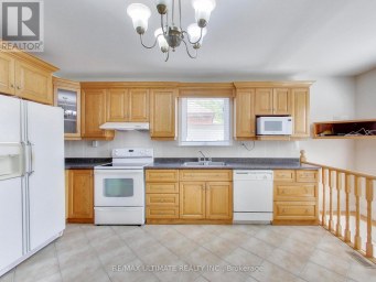 UPPER - 19 GLENORA AVENUE Toronto (Oakwood Village) Ontario photo 13