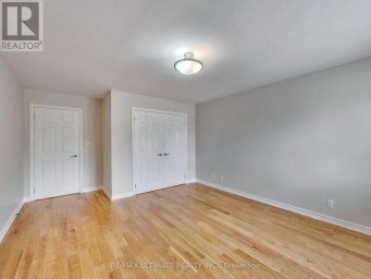 UPPER - 19 GLENORA AVENUE Toronto (Oakwood Village) Ontario photo 19