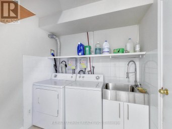 UPPER - 19 GLENORA AVENUE Toronto (Oakwood Village) Ontario photo 25
