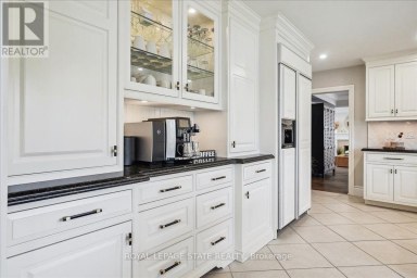 10 AZALEA COURT Hamilton (Stoney Creek Mountain) Ontario photo 10