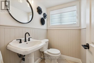 10 AZALEA COURT Hamilton (Stoney Creek Mountain) Ontario photo 14