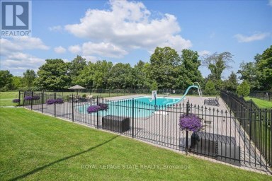 10 AZALEA COURT Hamilton (Stoney Creek Mountain) Ontario photo 39