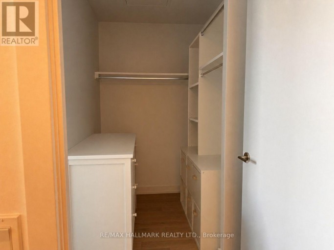 810 - 200 SUDBURY STREET, Toronto (Little Portugal), Ontario, M6J0H1