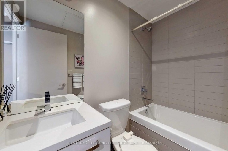 308 - 11 CHARLOTTE STREET, Toronto (Waterfront Communities), Ontario, M5V2H5