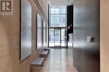 308 - 11 CHARLOTTE STREET Toronto (Waterfront Communities) Ontario photo 4