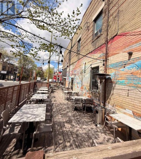 119 HARBORD STREET, Toronto (University), Ontario, M5S1G7