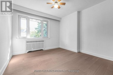 18 IRVINGTON CRESCENT Toronto (Willowdale East) Ontario photo 10
