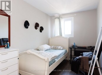122 - 70 FIDDLERS GREEN ROAD London North (North P) Ontario photo 16