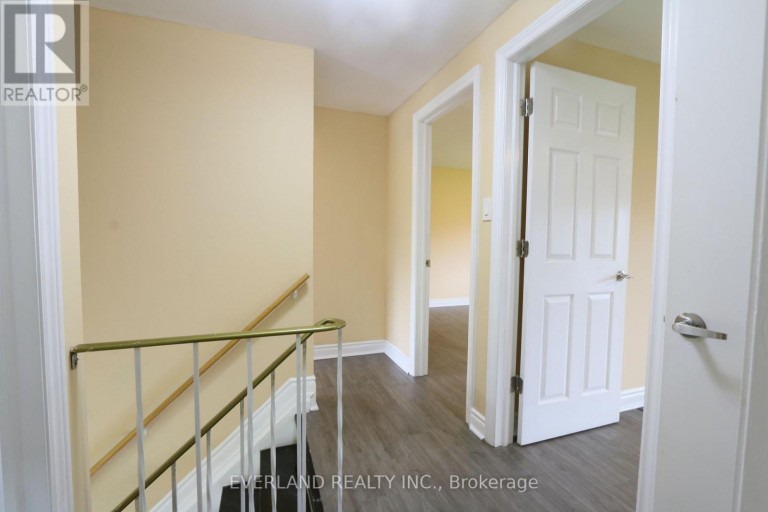59 BRIMORTON DRIVE, Toronto (Bendale), Ontario, M1P3Z3