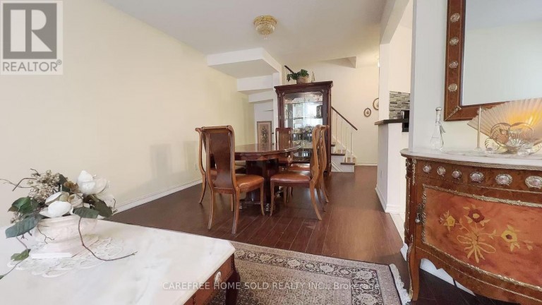 8 - 151 TOWNSGATE DRIVE, Vaughan (Crestwood-Springfarm-Yorkhill), Ontario, L4J8J7