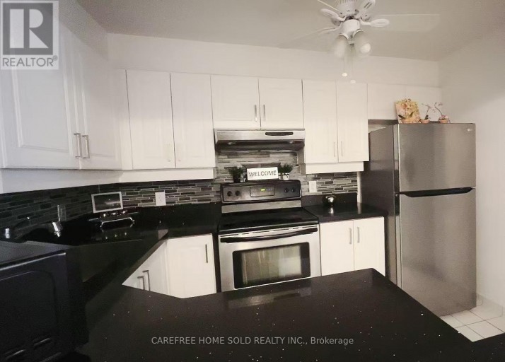 8 - 151 TOWNSGATE DRIVE, Vaughan (Crestwood-Springfarm-Yorkhill), Ontario, L4J8J7