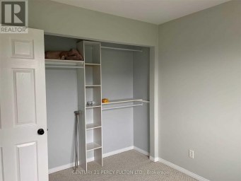 136 TUNBRIDGE ROAD Barrie (Georgian Drive) Ontario photo 8