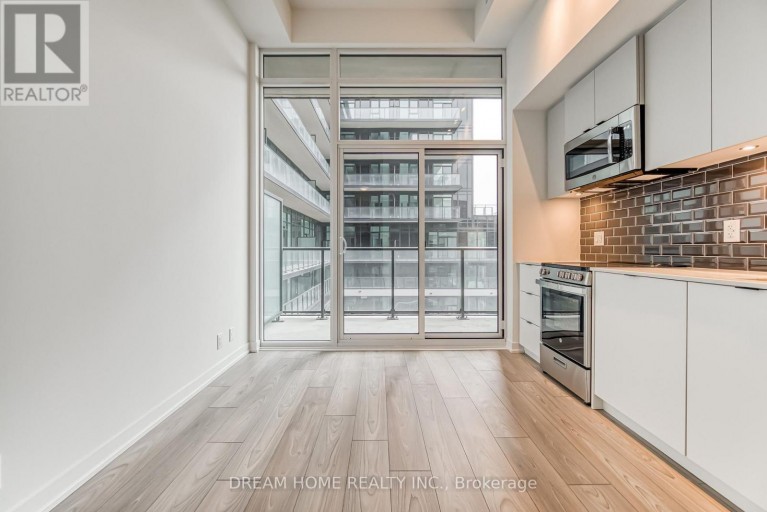 705 - 285 DUFFERIN STREET, Toronto (South Parkdale), Ontario, M6K0J2