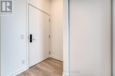 705 - 285 DUFFERIN STREET Toronto (South Parkdale) Ontario photo 4
