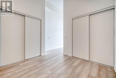 705 - 285 DUFFERIN STREET Toronto (South Parkdale) Ontario photo 7