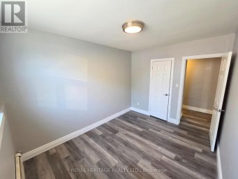 4 - 300 MONTRAVE AVENUE Oshawa (Vanier) Ontario photo 12