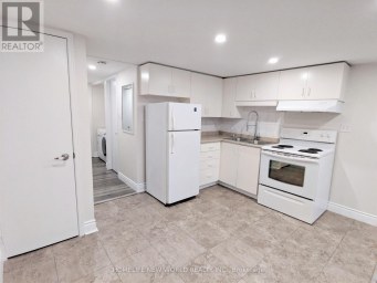 BSMT - 158 COXWELL AVENUE Toronto (Greenwood-Coxwell) Ontario photo 1