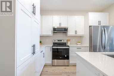 760 BANYAN LANE London North (North E) Ontario photo 11