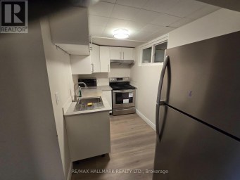 211 NORFOLK AVENUE Richmond Hill (Harding) Ontario photo 4
