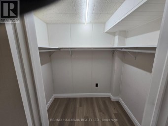 211 NORFOLK AVENUE Richmond Hill (Harding) Ontario photo 8