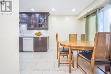 17 ASHFORD COURT Brampton (Brampton North) Ontario photo 11