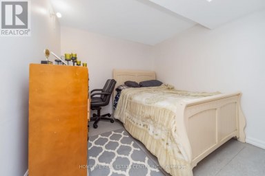 17 ASHFORD COURT Brampton (Brampton North) Ontario photo 31