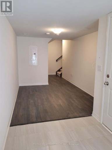 913 - 585 COLBORNE STREET E, Brantford, Ontario, N3S0K4