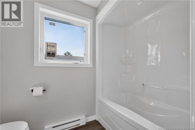 15 Carolyn Crescent Moncton New Brunswick photo 28